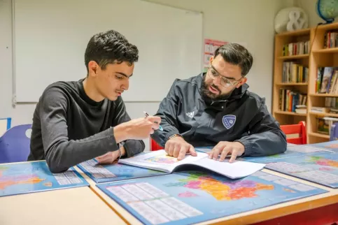 aide à la scolarité